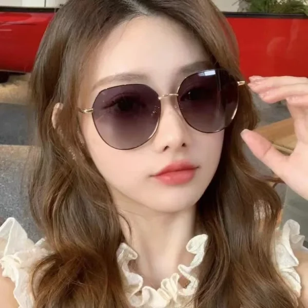 New Arrival Personality Fashion Versatile Driving Eye Protection Women Shades Vintage Sunglasses