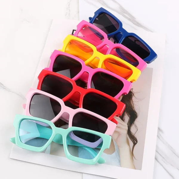 2025 Fashion Square Frame UV400 Eyewear Wholesale Retro Women Glasses Men's Sunglasses Unisex