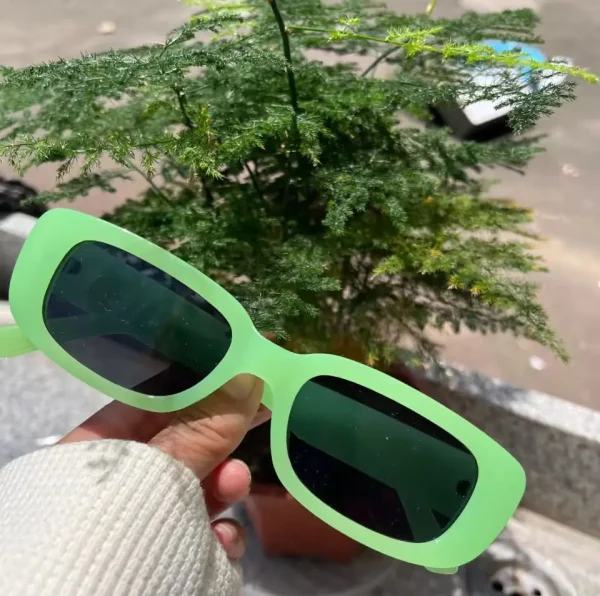 Small Framed Rectangle Plastic Candy Sunglasses Women 2025 Fashion Party Shades Designer Glasses Men Sunglasses