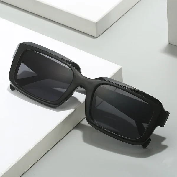 Latest 2025 Small Frame Eyewear Vintage Men Square UV400 Luxury Brand Sunglasses for Women - Image 2