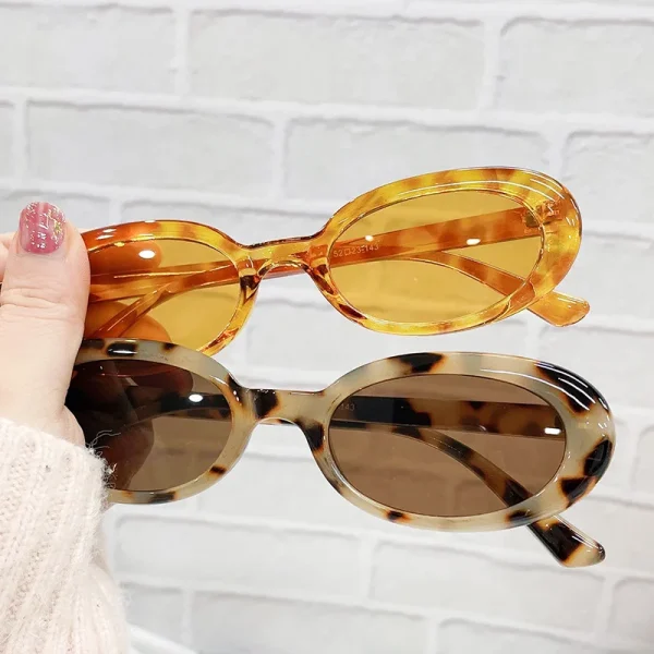 Fashion Street Shooting square Small Frame Women 2024 Cheap Retro Shade Man Custom Trendy Oval Sunglasses UV400 - Image 2