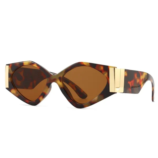 2024 Cat Eye Sunglasses Women Punk Style Big Frame Sun Glasses Fashion Design Custom Logo Eyewear UV400 - Image 3