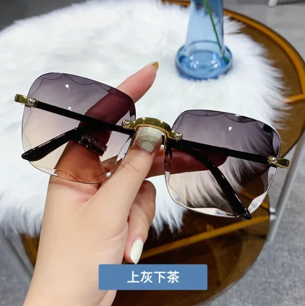 High Quality 2025 Rimless Sunglasses Trendy Shades for Women Fashion Sunglasses UV protection - Image 4