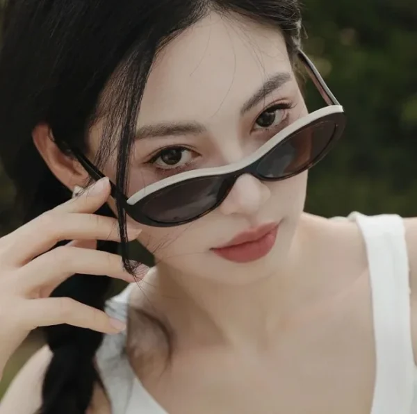 Retro Oval Cateye Sunglasses for Women Men Trendy Vintage 90s Cat Eye Sun Glass UV400 Shades Fashion Eyewear