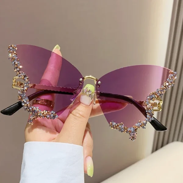 2023 Wholesale New Fashion Metal Butterfly Sun Glasses Custom Irregular Rimless Diamond Shades for Women - Image 6